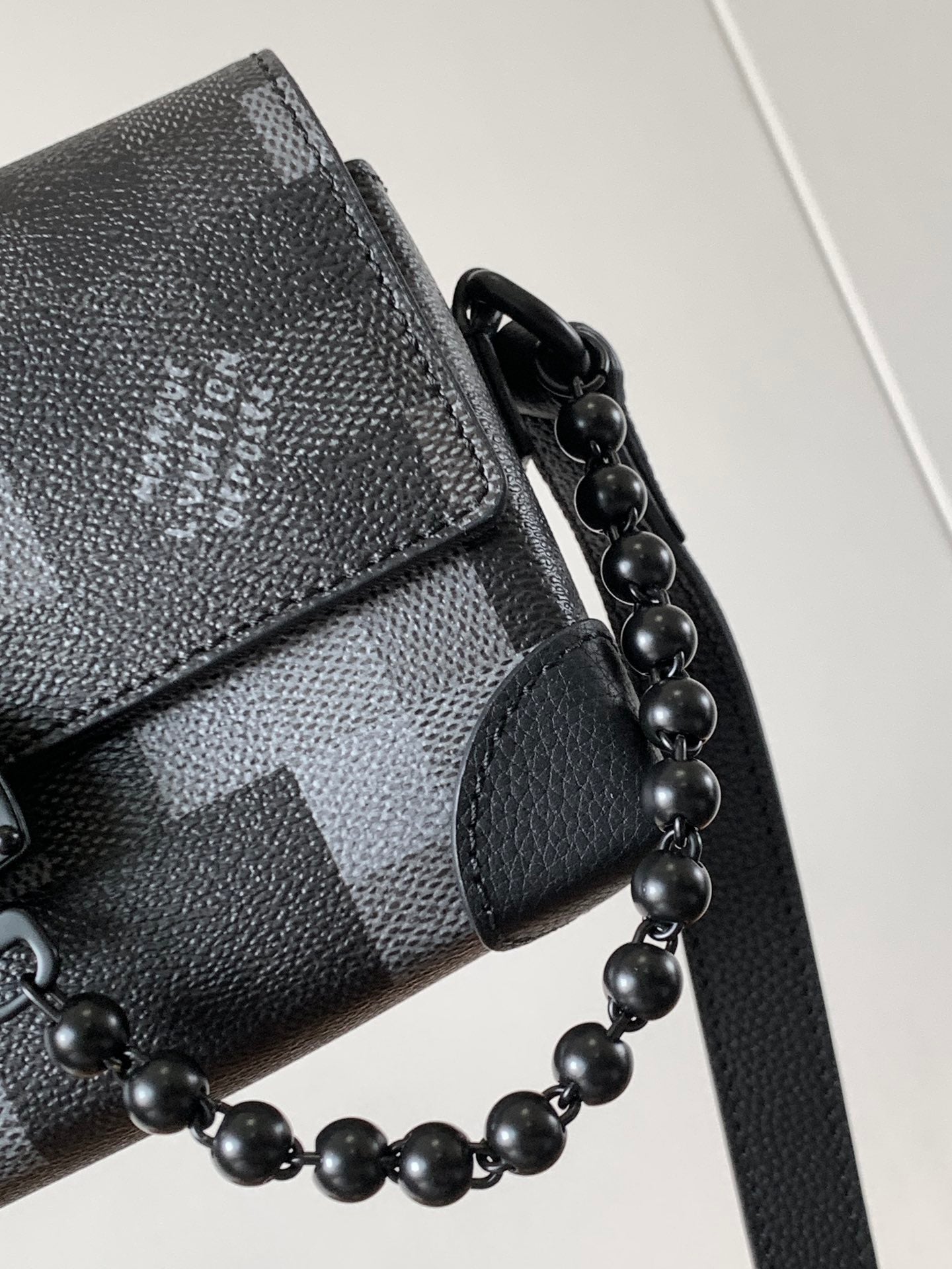 LOUIS VUITTON LV 25S STEAMER BAG 18 IN DAMOFLAGE BLACK CANVAS